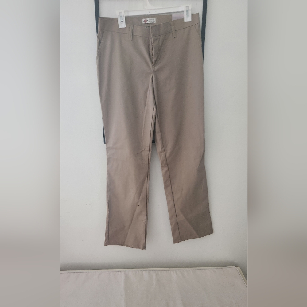 Womans Dickies Pants